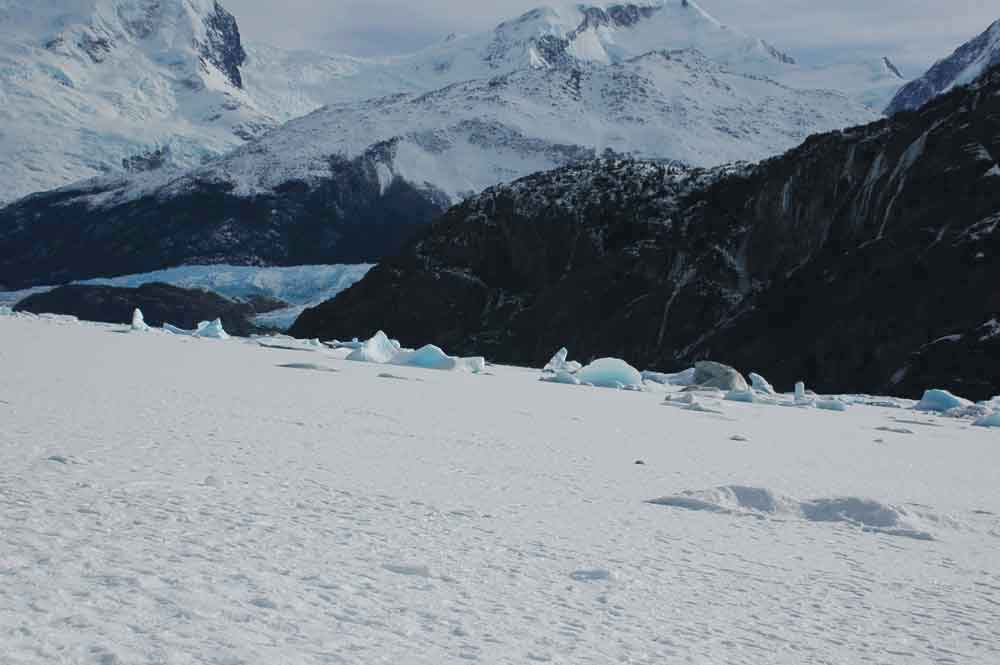Argentina 047 - parque nacional de los glaciares - glaciar Agassig.jpg